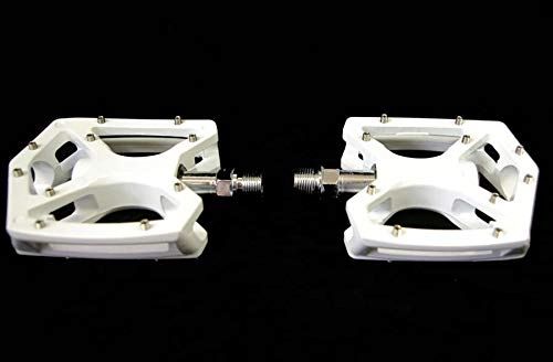 Mountain Bike Pedal : PAIR WHITE PLATFORM PEDALS FOR DOWNHILL MTB MOUNTAIN BIKE or BMX 9 / 16 ALLOY PEDALS WITH REPLACEABLE STEEL PINS