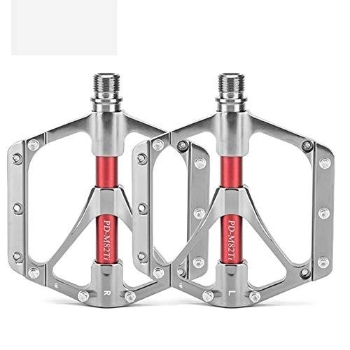 Mountain Bike Pedal : XuCesfs Mountain Bike Titanium Alloy Bearing Pedal Light Weight Large Tread Surface Palin Riding Pedal (Color : Silver)
