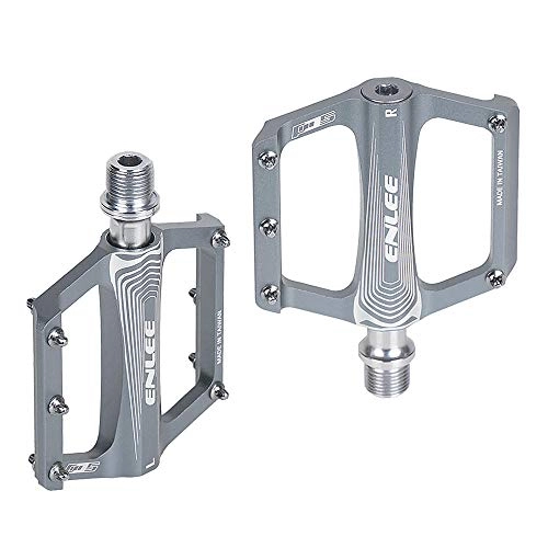 Mountain Bike Pedal : YZGSBBX Bicycle pedal Folding mountain bike pedal Aluminum alloy flat bicycle platform pedal Pedals (Color : Silver)