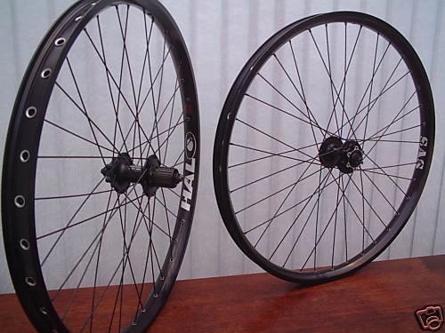 Mountain Bike Wheel : Halo SAS Wheels, Shimano Deore DISC (BLACK) 26", Free UK Postage